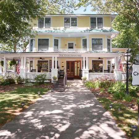 The Charleston Inn Hendersonville Nc מראה חיצוני תמונה