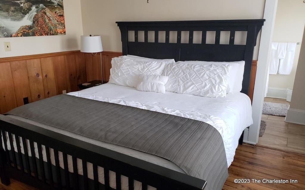 The Charleston Inn Hendersonville Nc מראה חיצוני תמונה