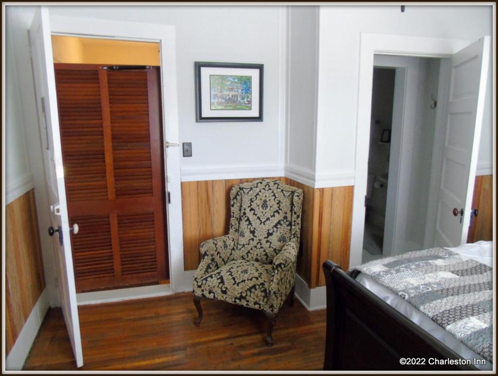 The Charleston Inn Hendersonville Nc מראה חיצוני תמונה