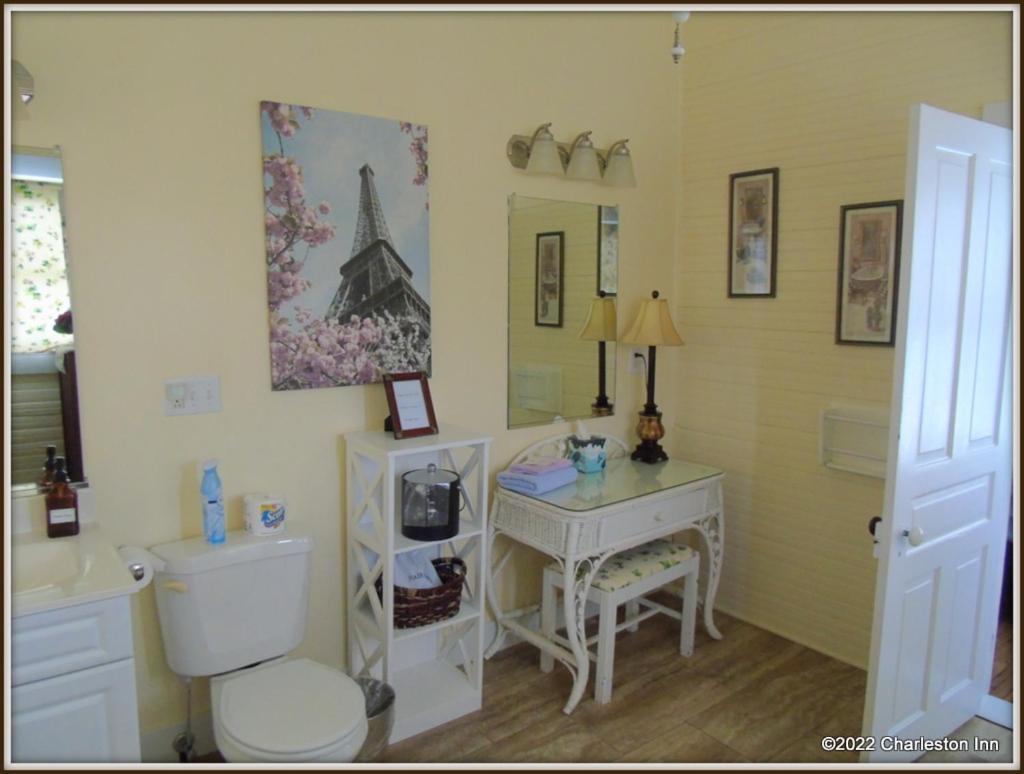 The Charleston Inn Hendersonville Nc מראה חיצוני תמונה