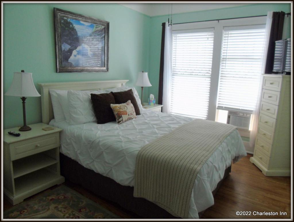 The Charleston Inn Hendersonville Nc מראה חיצוני תמונה