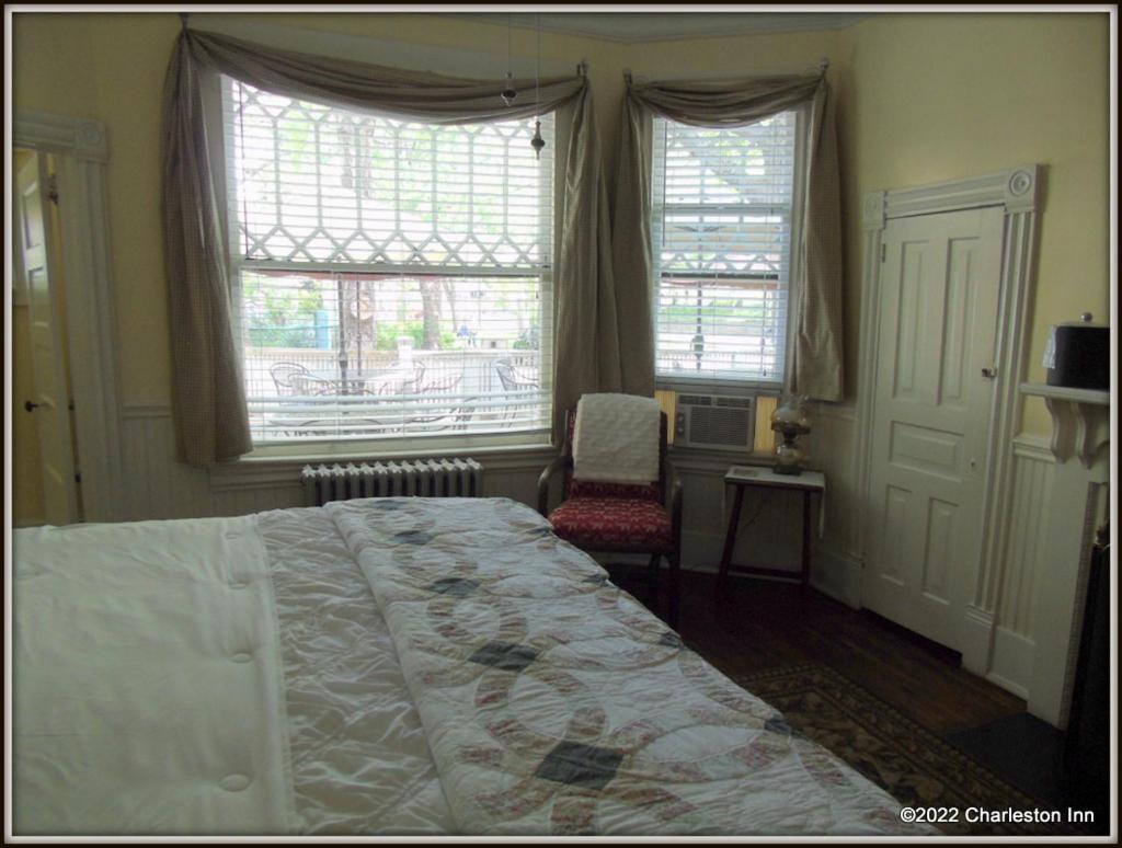 The Charleston Inn Hendersonville Nc מראה חיצוני תמונה