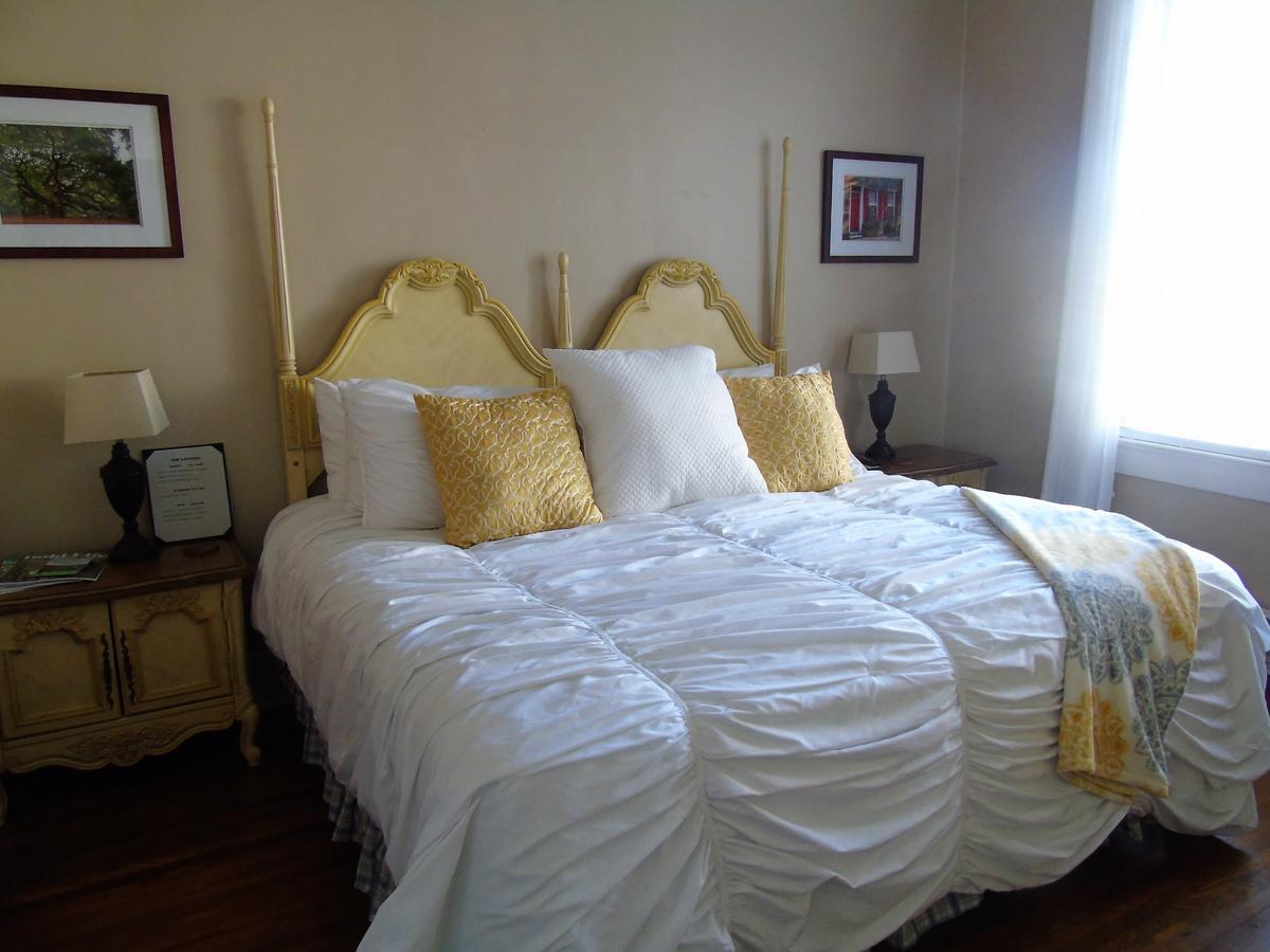 The Charleston Inn Hendersonville Nc מראה חיצוני תמונה